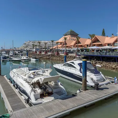 Feels Like Home Vilamoura Marina Apartment * Quarteira